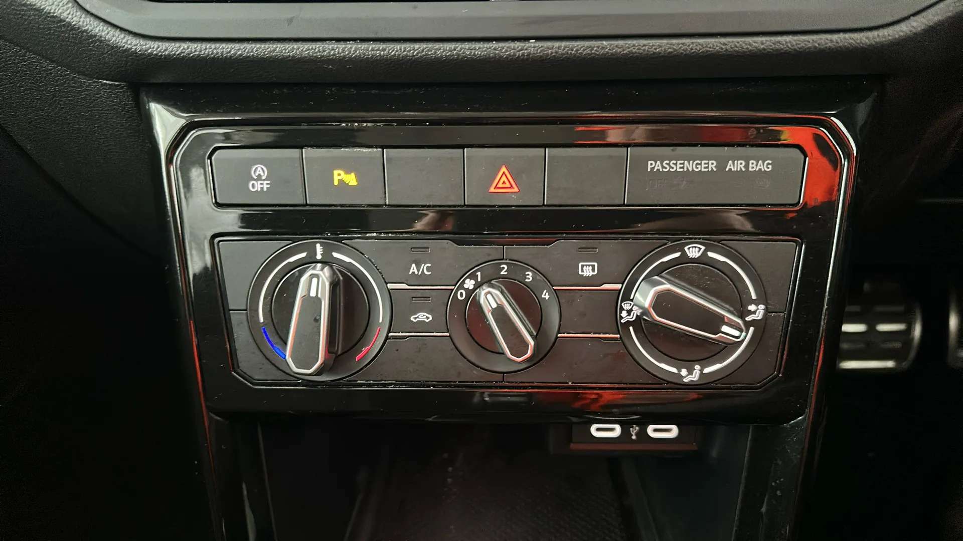 2024 VOLKSWAGEN T-CROSS 2024 VOLKSWAGEN T-CROSS