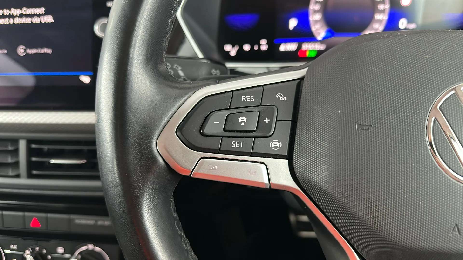 2024 VOLKSWAGEN T-CROSS 2024 VOLKSWAGEN T-CROSS