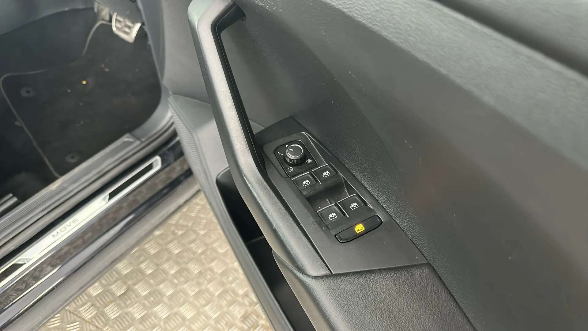 2024 VOLKSWAGEN T-CROSS 2024 VOLKSWAGEN T-CROSS