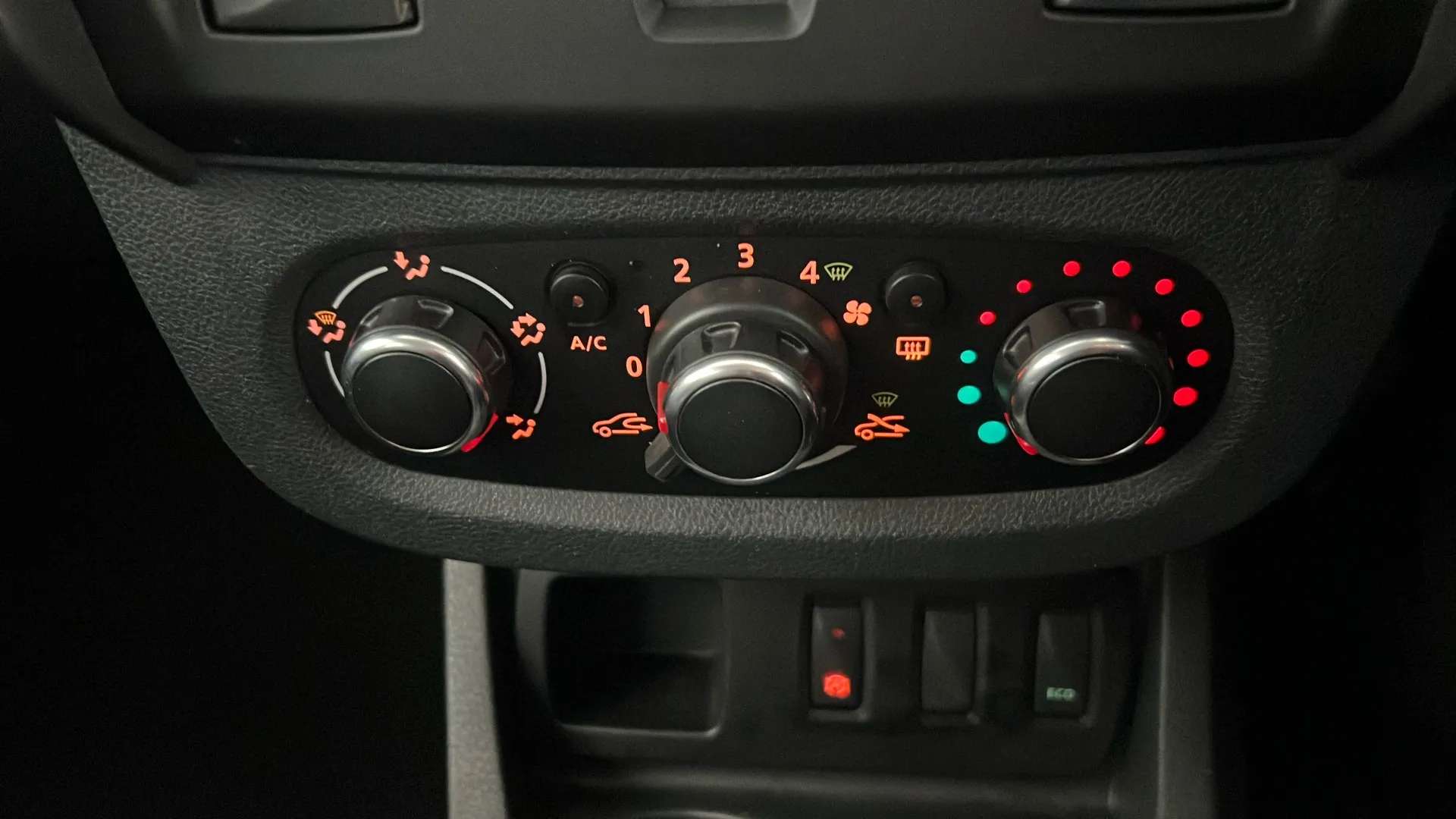 2018 DACIA DUSTER 2018 DACIA DUSTER