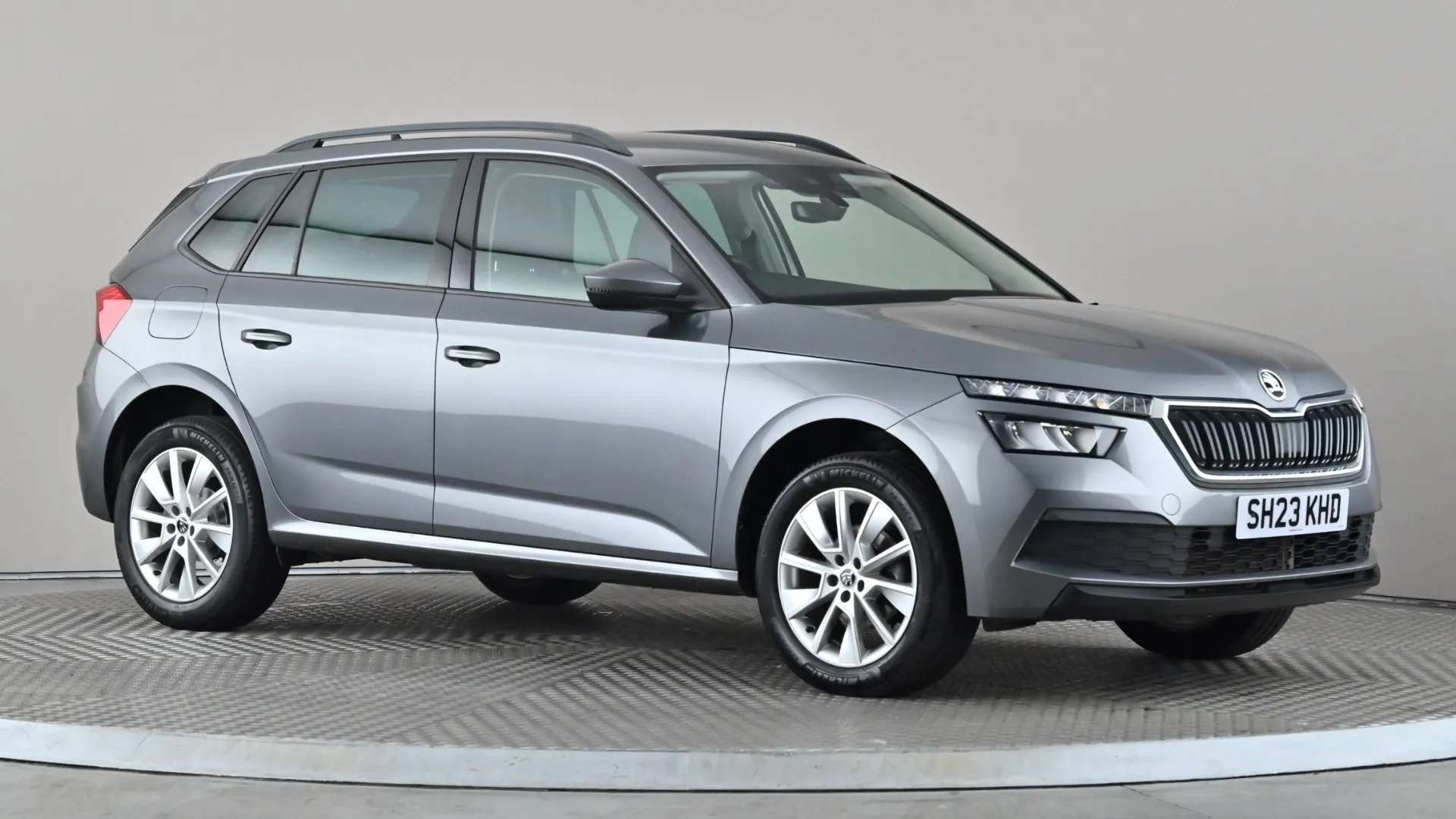 A 2023 SKODA KAMIQ 1.0 TSI 110 SE Drive A 2023 SKODA KAMIQ 1.0 TSI 110 SE Drive
