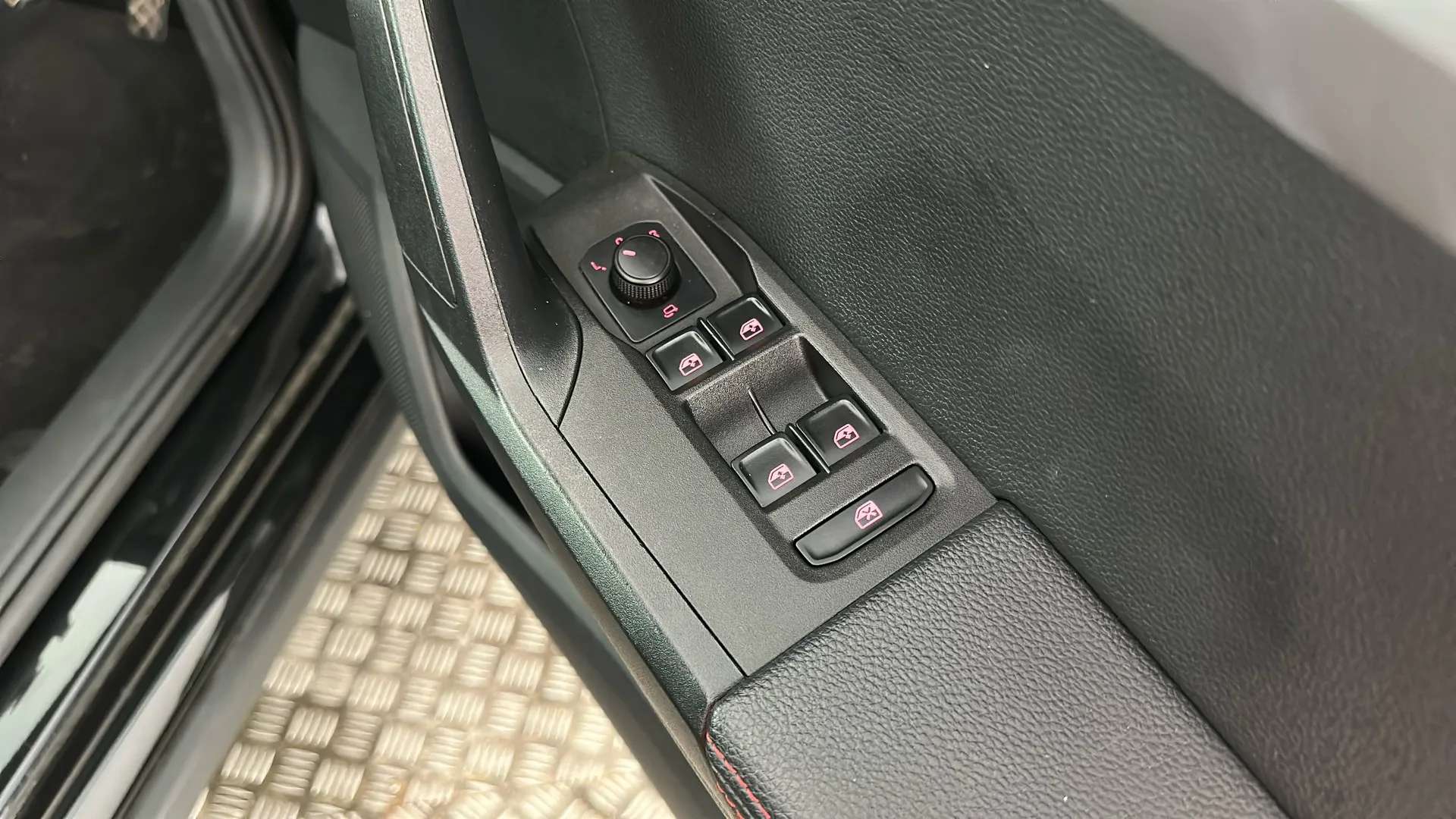 2020 SEAT ARONA 2020 SEAT ARONA