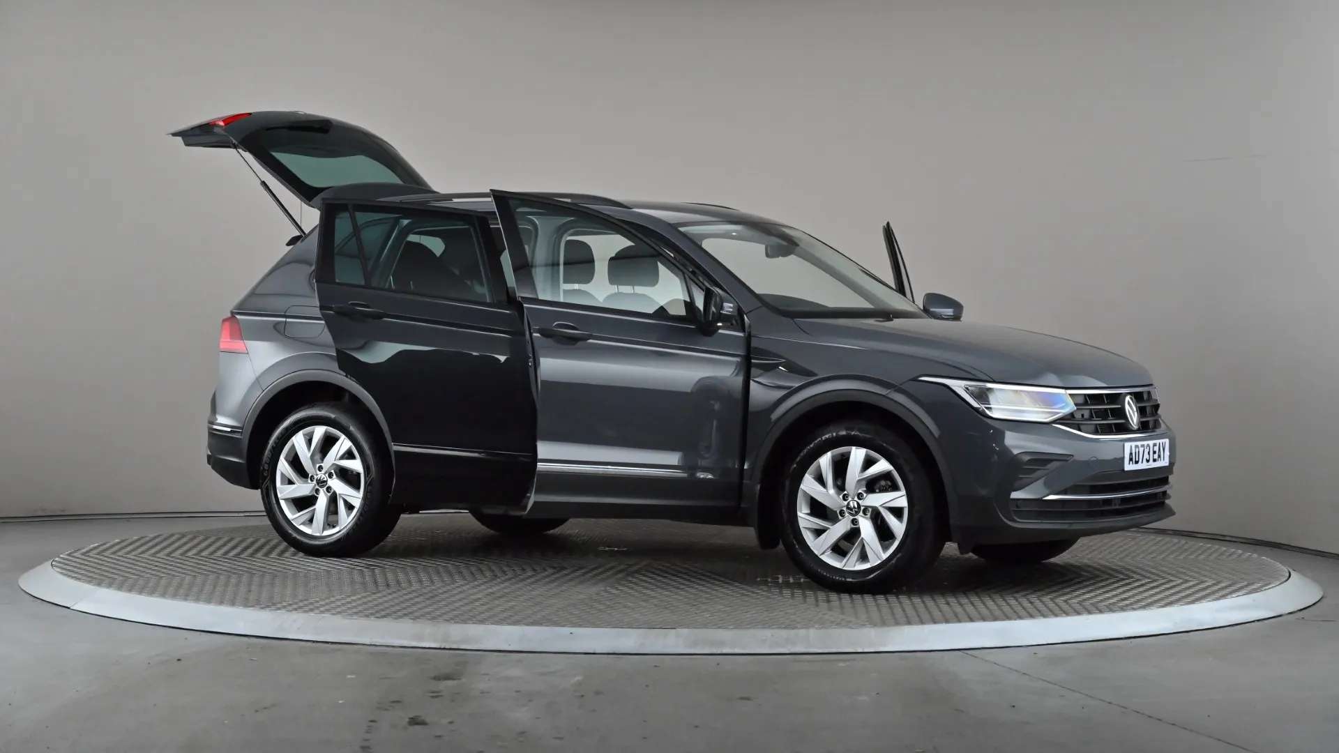 2023 VOLKSWAGEN TIGUAN 2023 VOLKSWAGEN TIGUAN