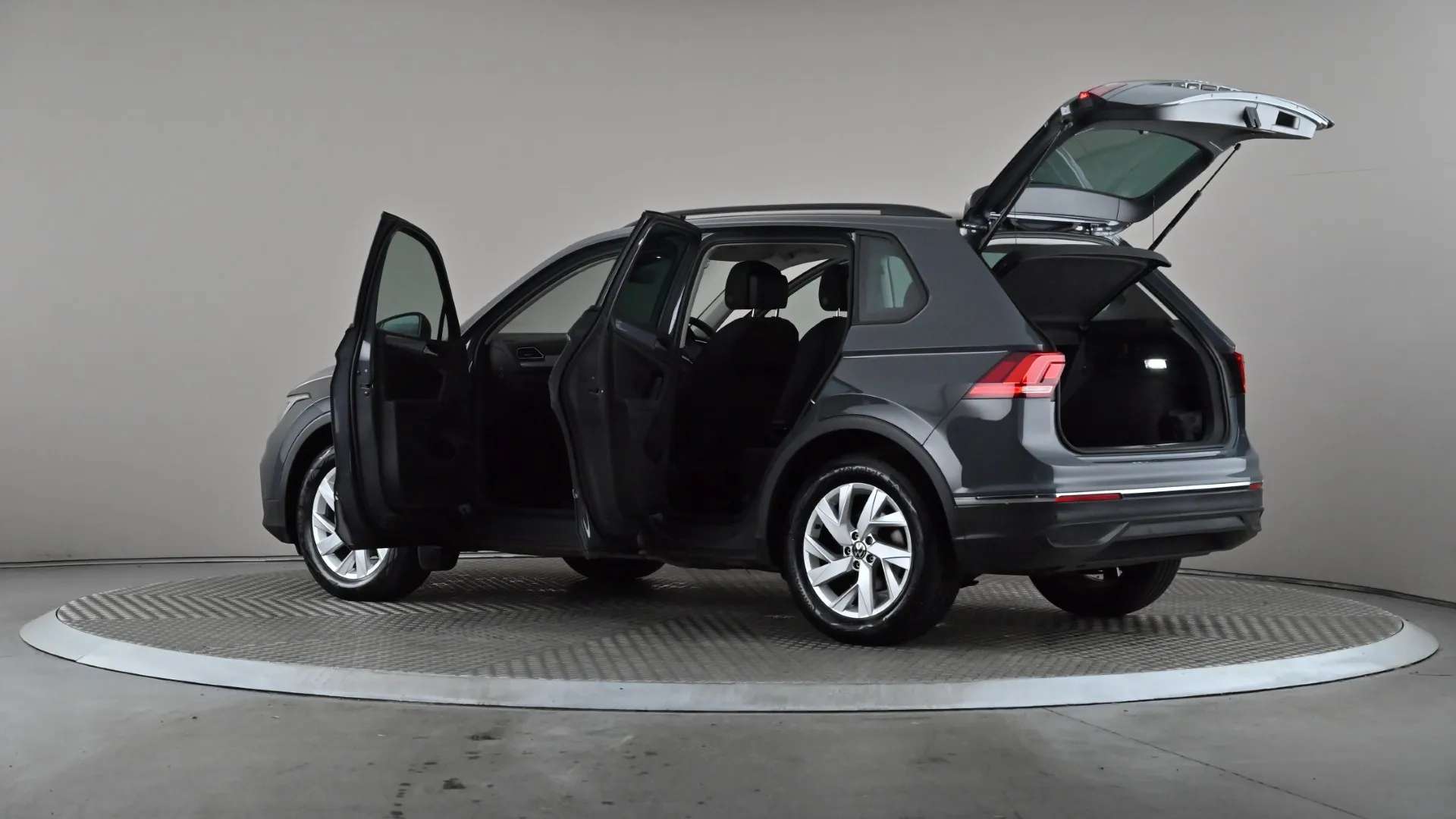 2023 VOLKSWAGEN TIGUAN 2023 VOLKSWAGEN TIGUAN