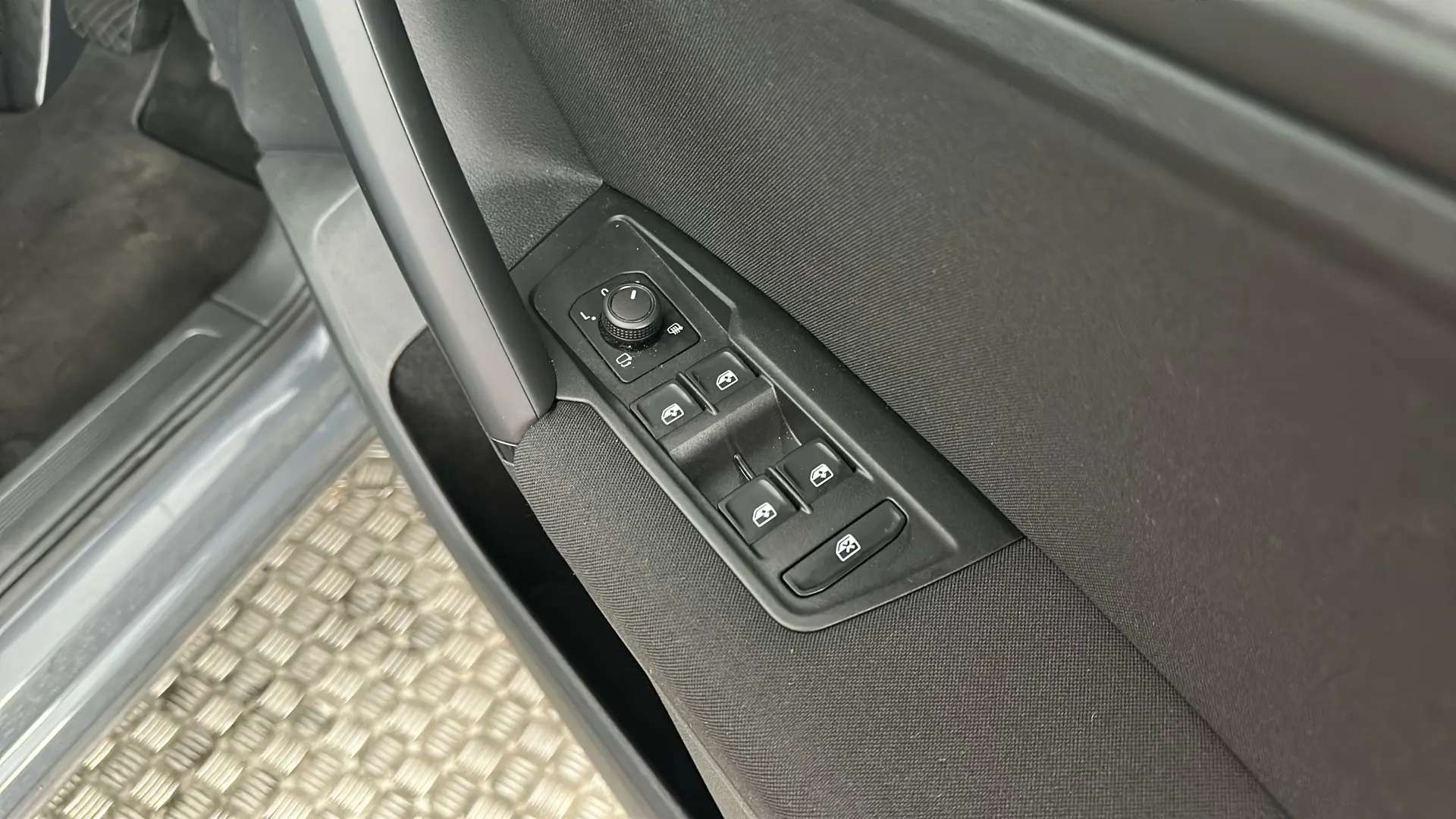 2023 VOLKSWAGEN TIGUAN 2023 VOLKSWAGEN TIGUAN