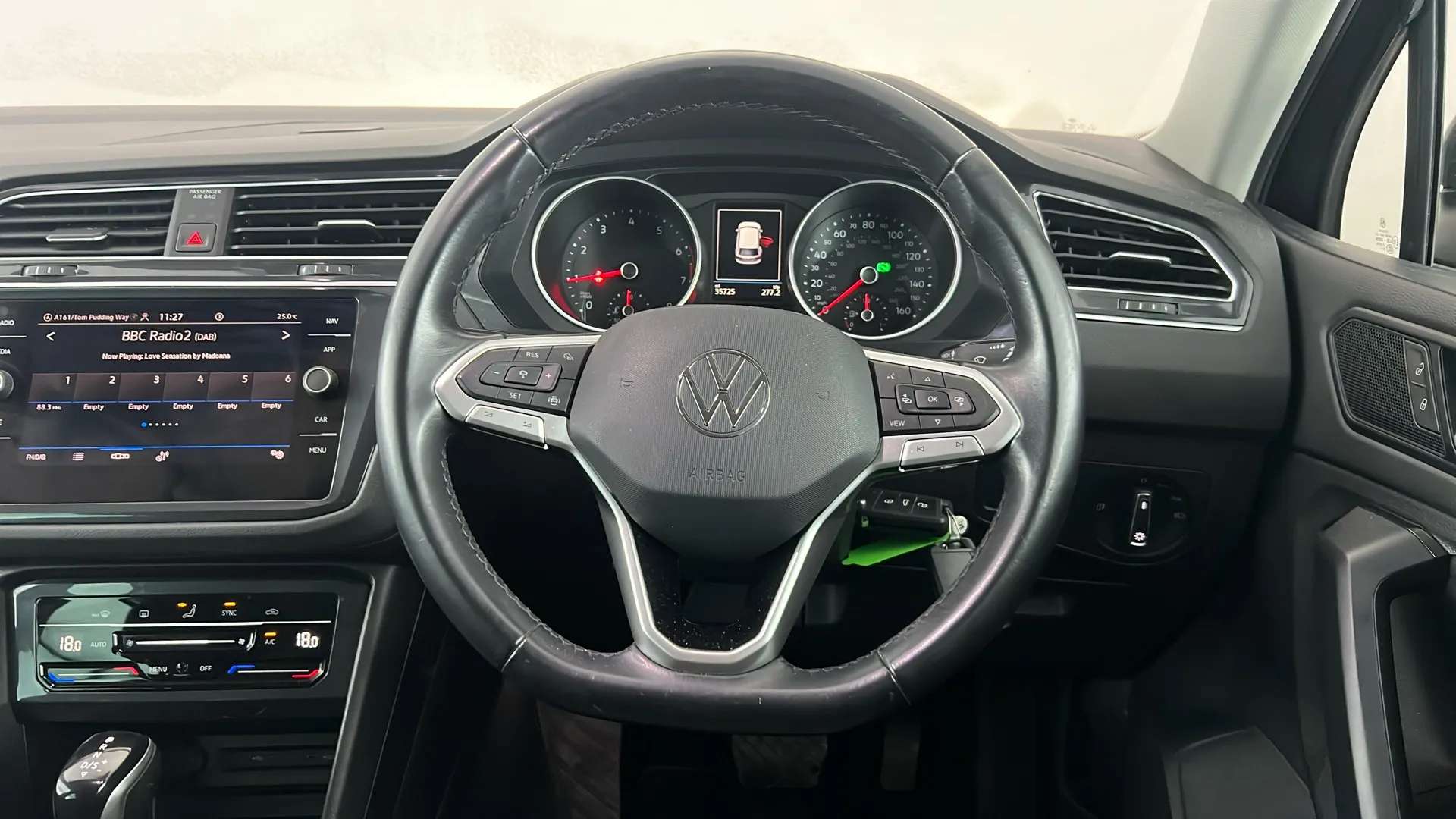 2021 VOLKSWAGEN TIGUAN 2021 VOLKSWAGEN TIGUAN