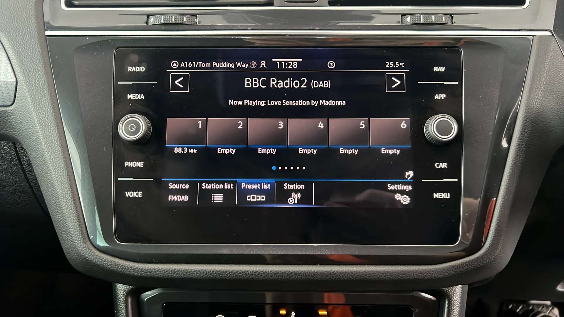 2021 VOLKSWAGEN TIGUAN 2021 VOLKSWAGEN TIGUAN