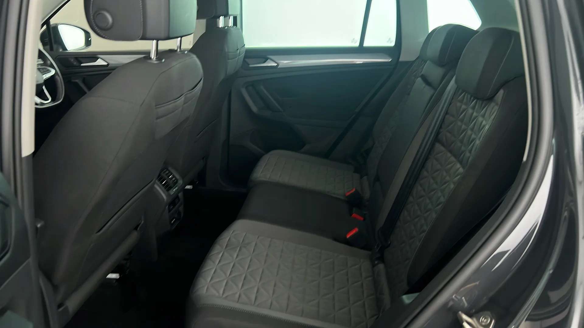 2021 VOLKSWAGEN TIGUAN 2021 VOLKSWAGEN TIGUAN