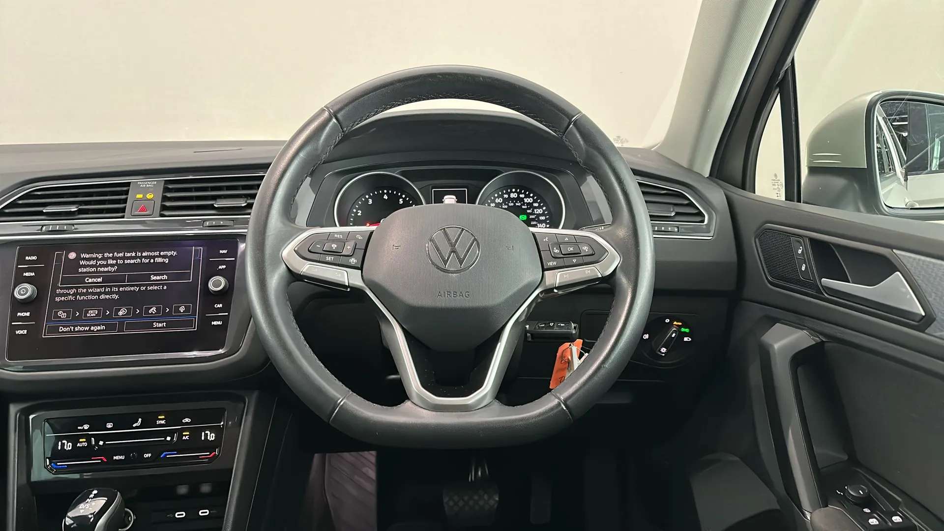 2023 VOLKSWAGEN TIGUAN 2023 VOLKSWAGEN TIGUAN