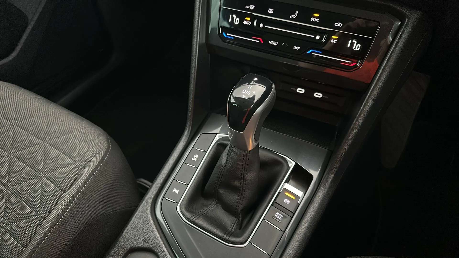 2023 VOLKSWAGEN TIGUAN 2023 VOLKSWAGEN TIGUAN