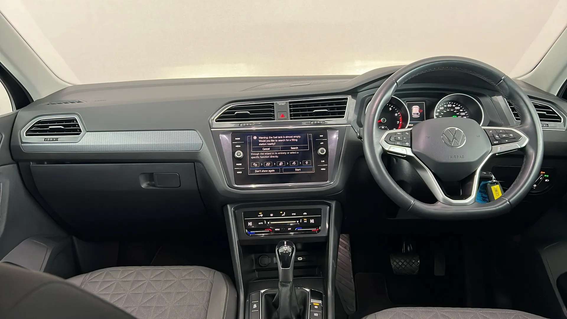 2023 VOLKSWAGEN TIGUAN 2023 VOLKSWAGEN TIGUAN