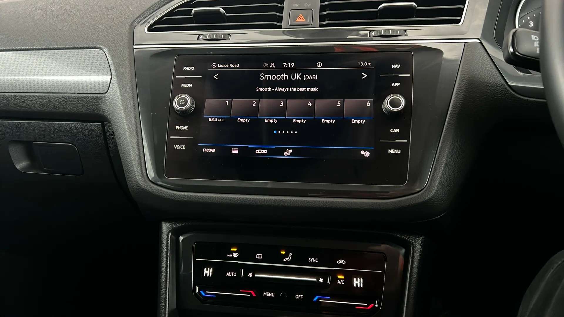 2023 VOLKSWAGEN TIGUAN 2023 VOLKSWAGEN TIGUAN