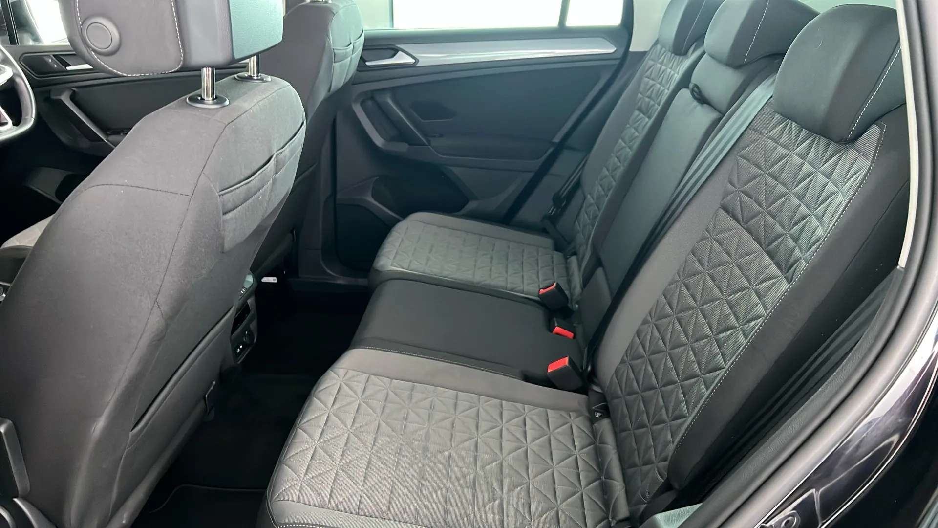 2023 VOLKSWAGEN TIGUAN 2023 VOLKSWAGEN TIGUAN