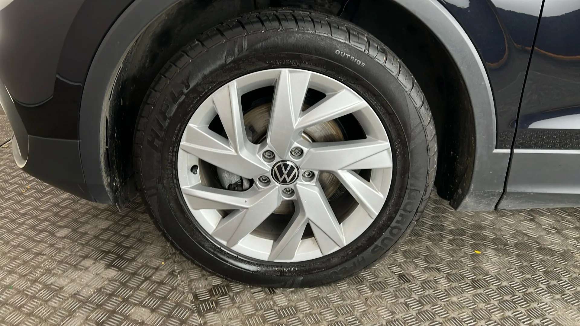 2023 VOLKSWAGEN TIGUAN 2023 VOLKSWAGEN TIGUAN