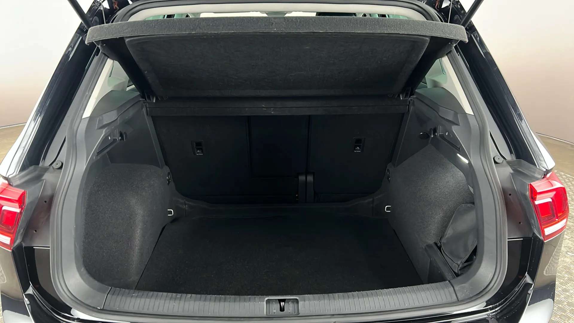 2023 VOLKSWAGEN TIGUAN 2023 VOLKSWAGEN TIGUAN