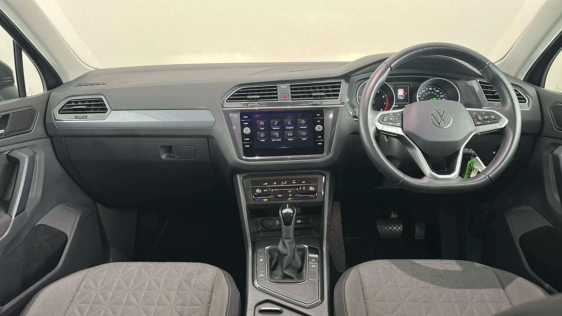 2022 VOLKSWAGEN TIGUAN 2022 VOLKSWAGEN TIGUAN