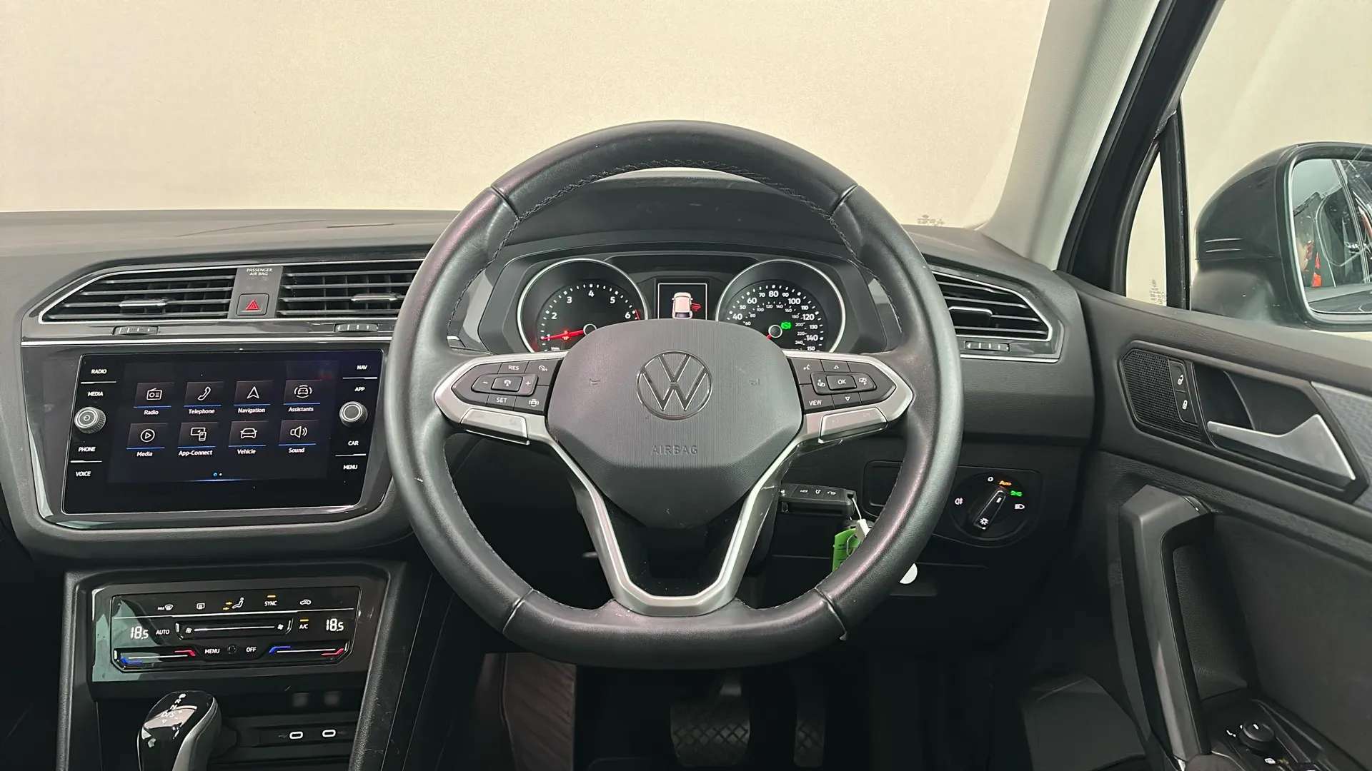 2022 VOLKSWAGEN TIGUAN 2022 VOLKSWAGEN TIGUAN