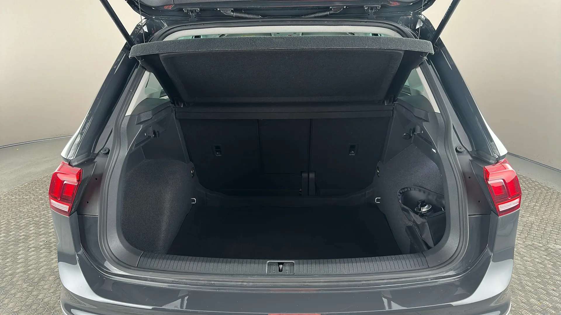 2022 VOLKSWAGEN TIGUAN 2022 VOLKSWAGEN TIGUAN