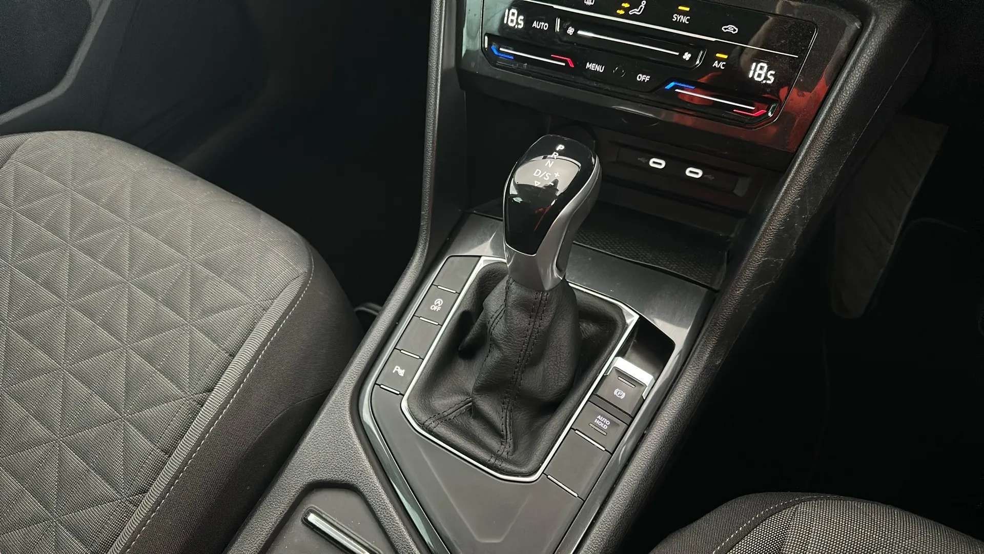 2022 VOLKSWAGEN TIGUAN 2022 VOLKSWAGEN TIGUAN