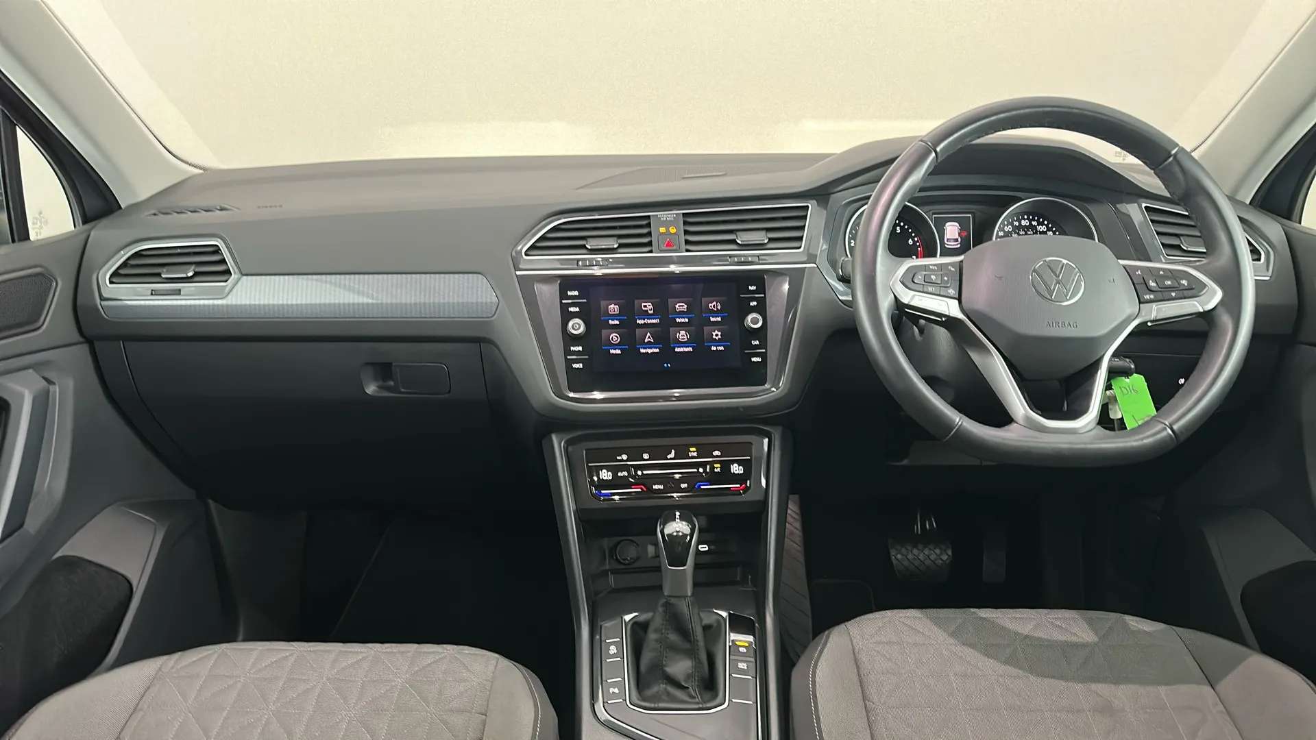 2023 VOLKSWAGEN TIGUAN 2023 VOLKSWAGEN TIGUAN