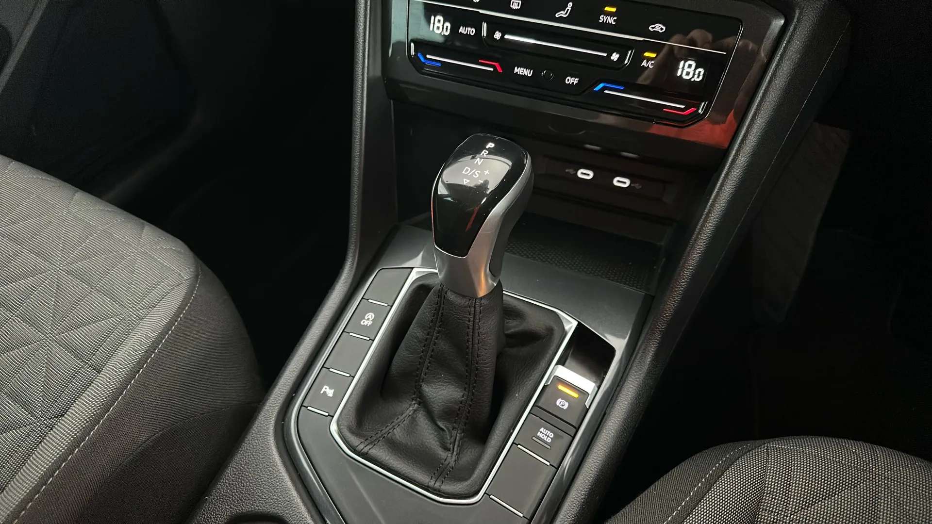 2023 VOLKSWAGEN TIGUAN 2023 VOLKSWAGEN TIGUAN