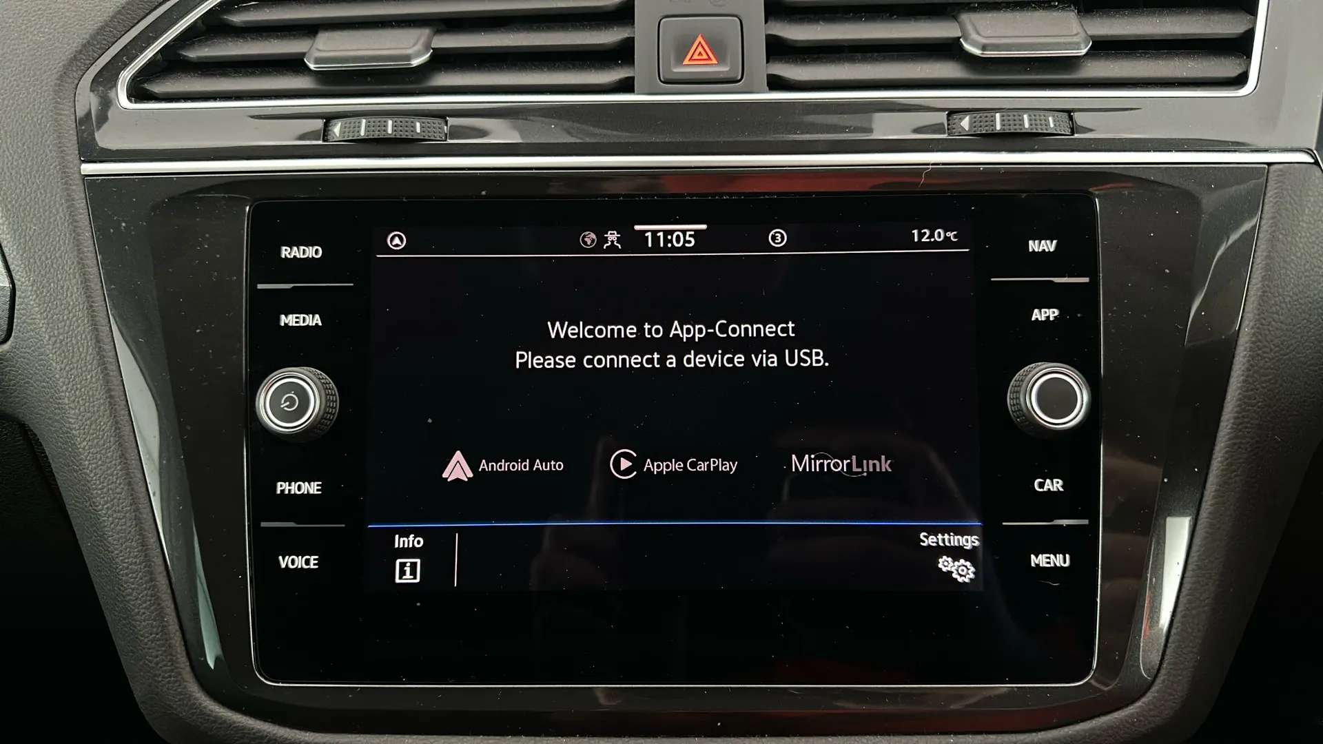 2023 VOLKSWAGEN TIGUAN 2023 VOLKSWAGEN TIGUAN