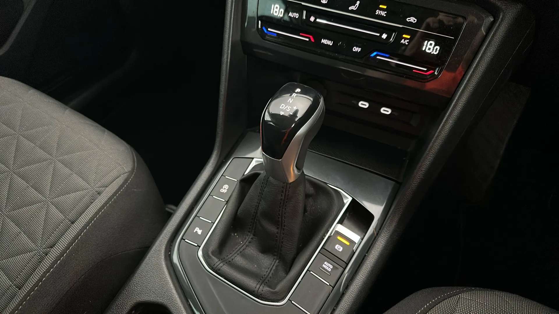 2023 VOLKSWAGEN TIGUAN 2023 VOLKSWAGEN TIGUAN