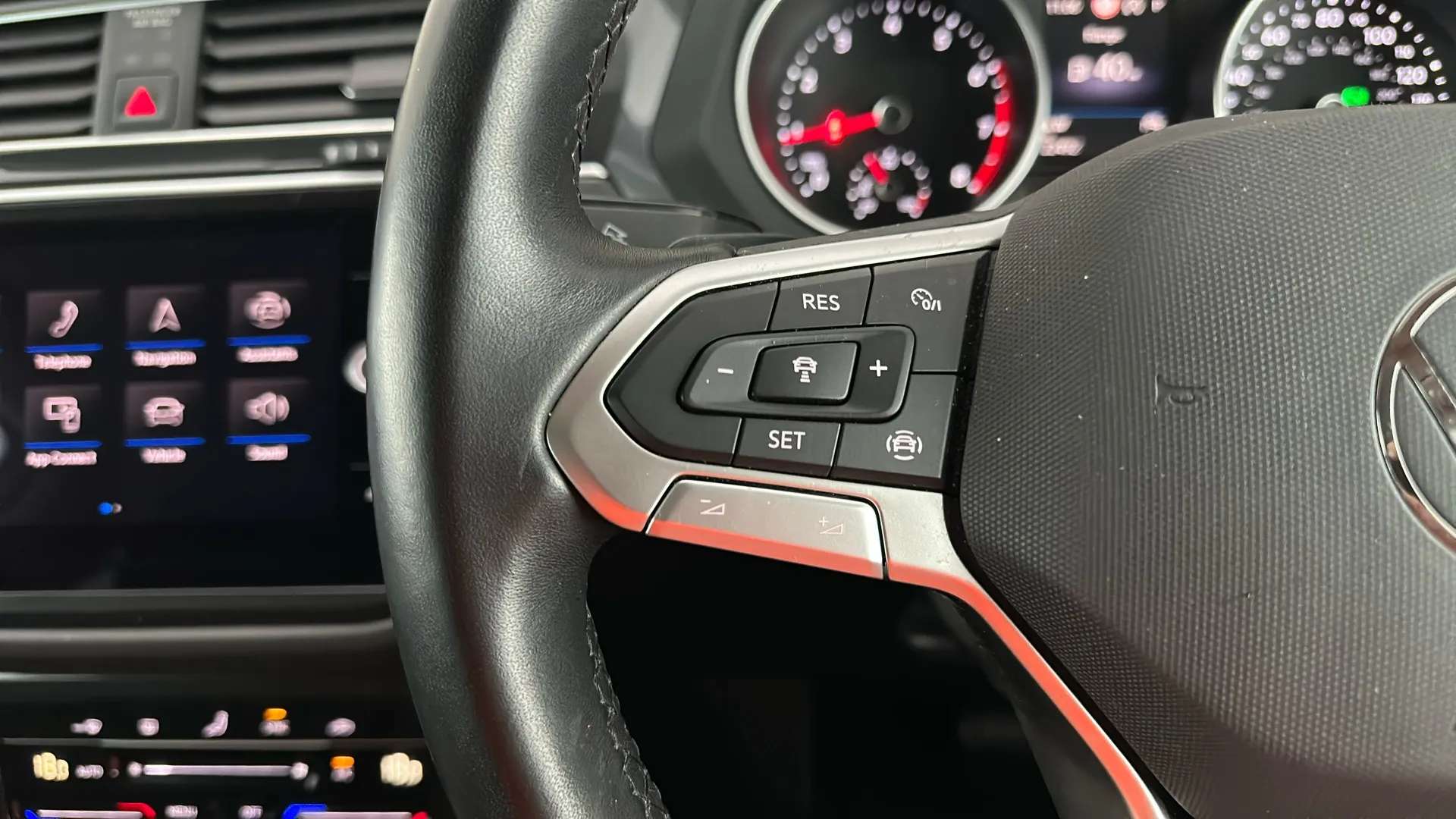 2023 VOLKSWAGEN TIGUAN 2023 VOLKSWAGEN TIGUAN