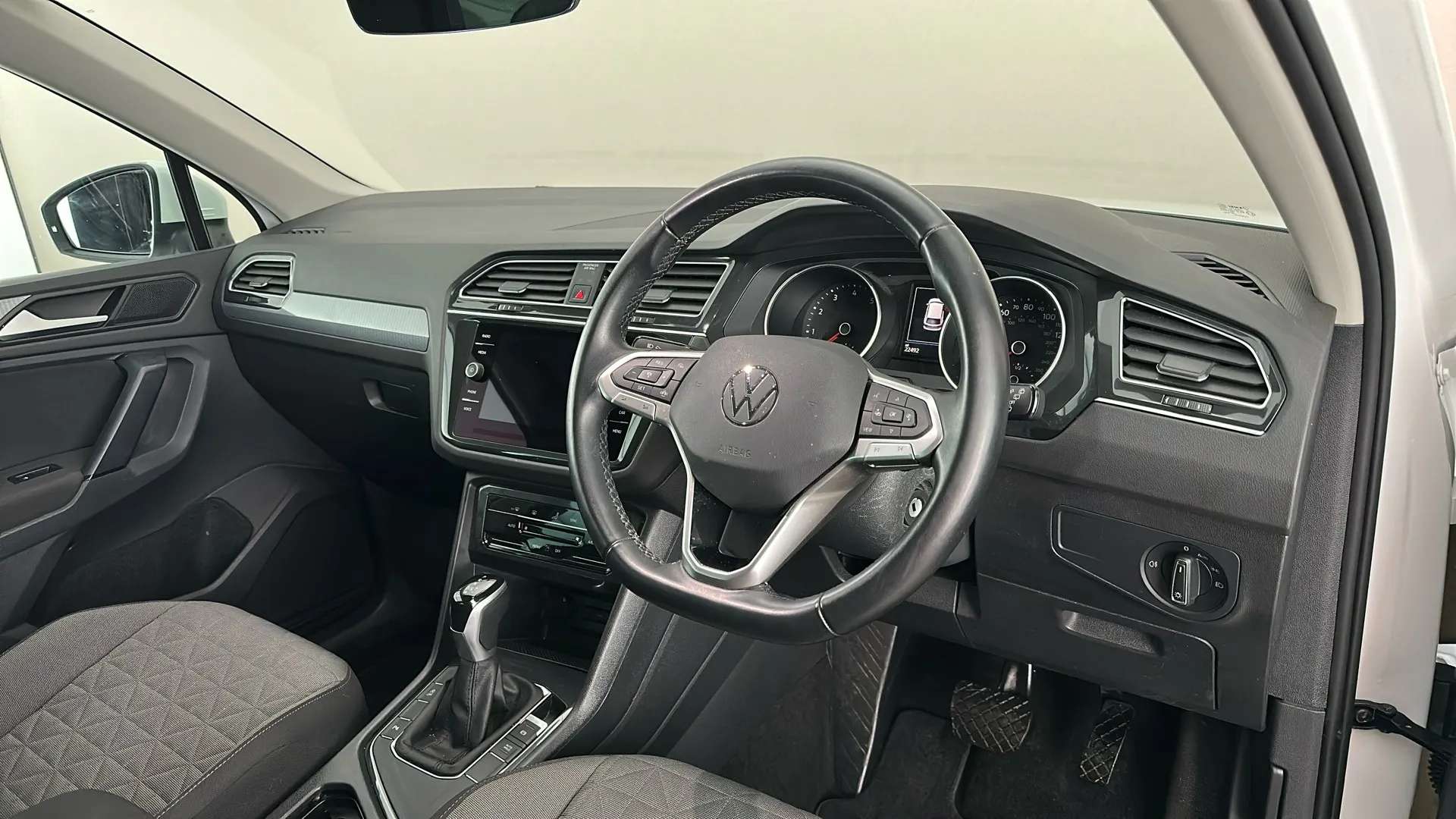 2023 VOLKSWAGEN TIGUAN 2023 VOLKSWAGEN TIGUAN