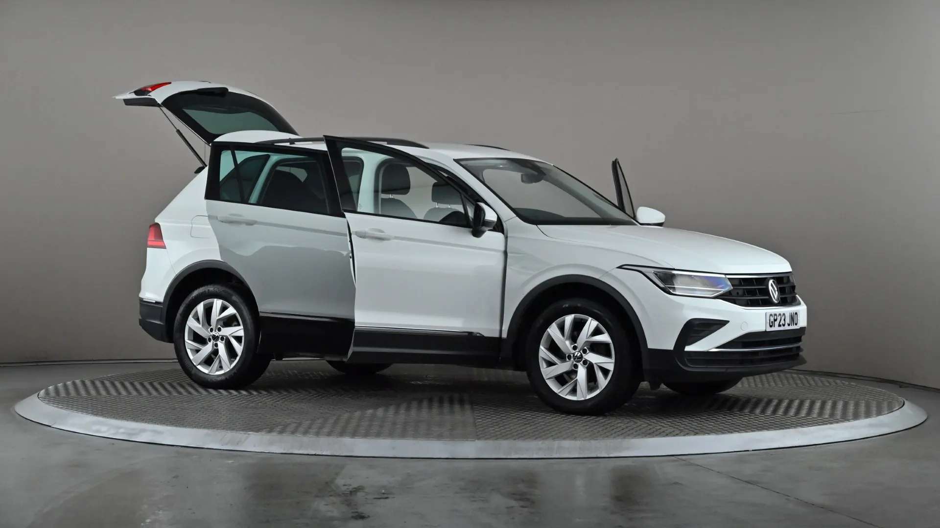 2023 VOLKSWAGEN TIGUAN 2023 VOLKSWAGEN TIGUAN