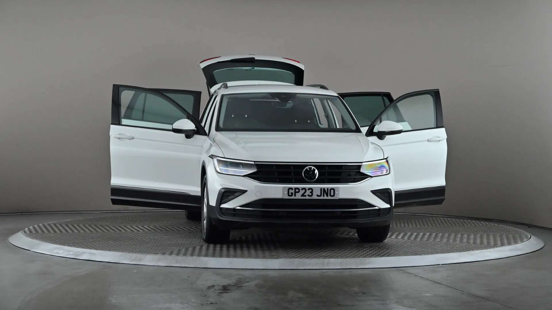 2023 VOLKSWAGEN TIGUAN 2023 VOLKSWAGEN TIGUAN
