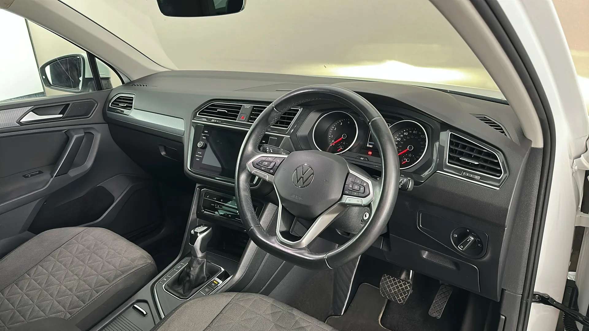 2023 VOLKSWAGEN TIGUAN 2023 VOLKSWAGEN TIGUAN