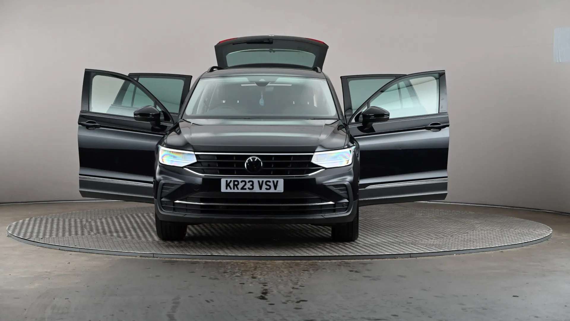 2023 VOLKSWAGEN TIGUAN 2023 VOLKSWAGEN TIGUAN