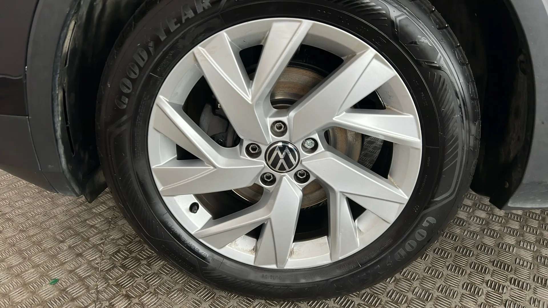 2023 VOLKSWAGEN TIGUAN 2023 VOLKSWAGEN TIGUAN