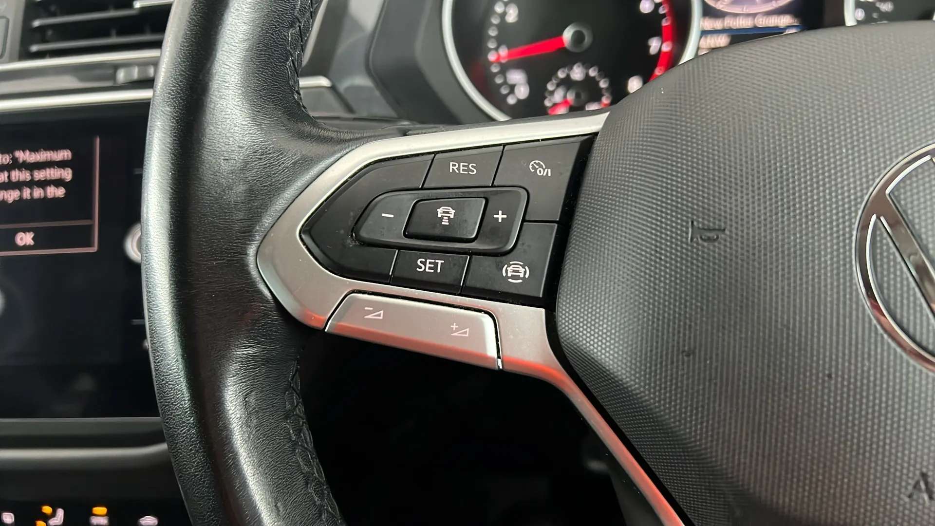 2023 VOLKSWAGEN TIGUAN 2023 VOLKSWAGEN TIGUAN