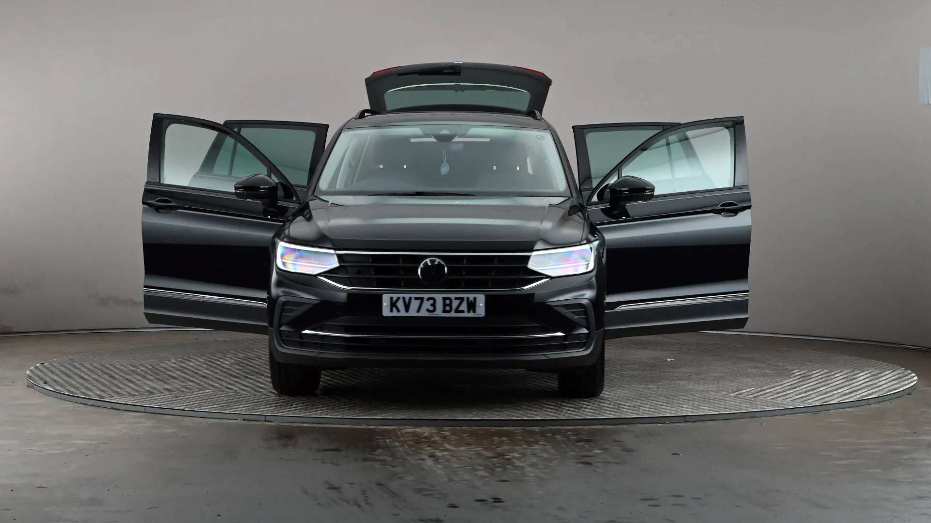 2023 VOLKSWAGEN TIGUAN 2023 VOLKSWAGEN TIGUAN