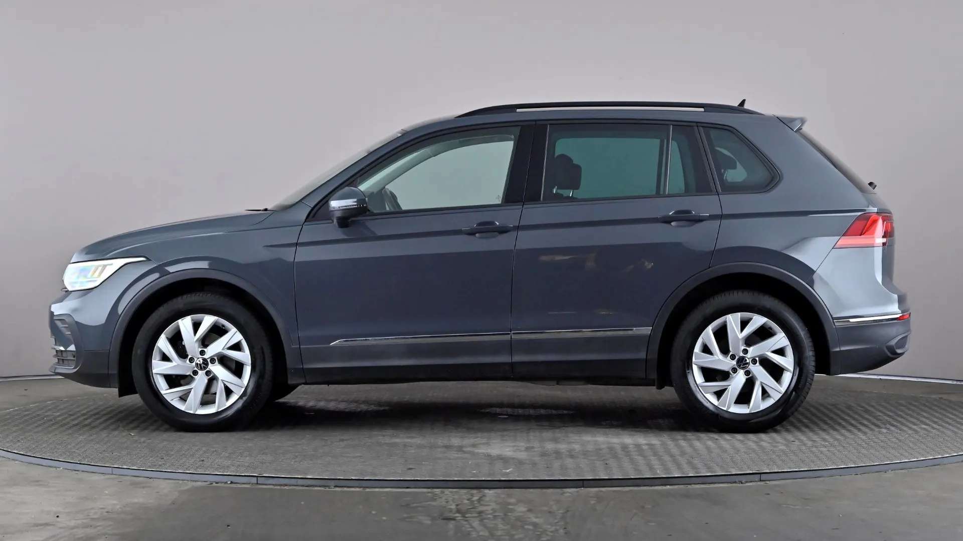 A 2023 VOLKSWAGEN TIGUAN 1.5 TSI 150 Life DSG A 2023 VOLKSWAGEN TIGUAN 1.5 TSI 150 Life DSG