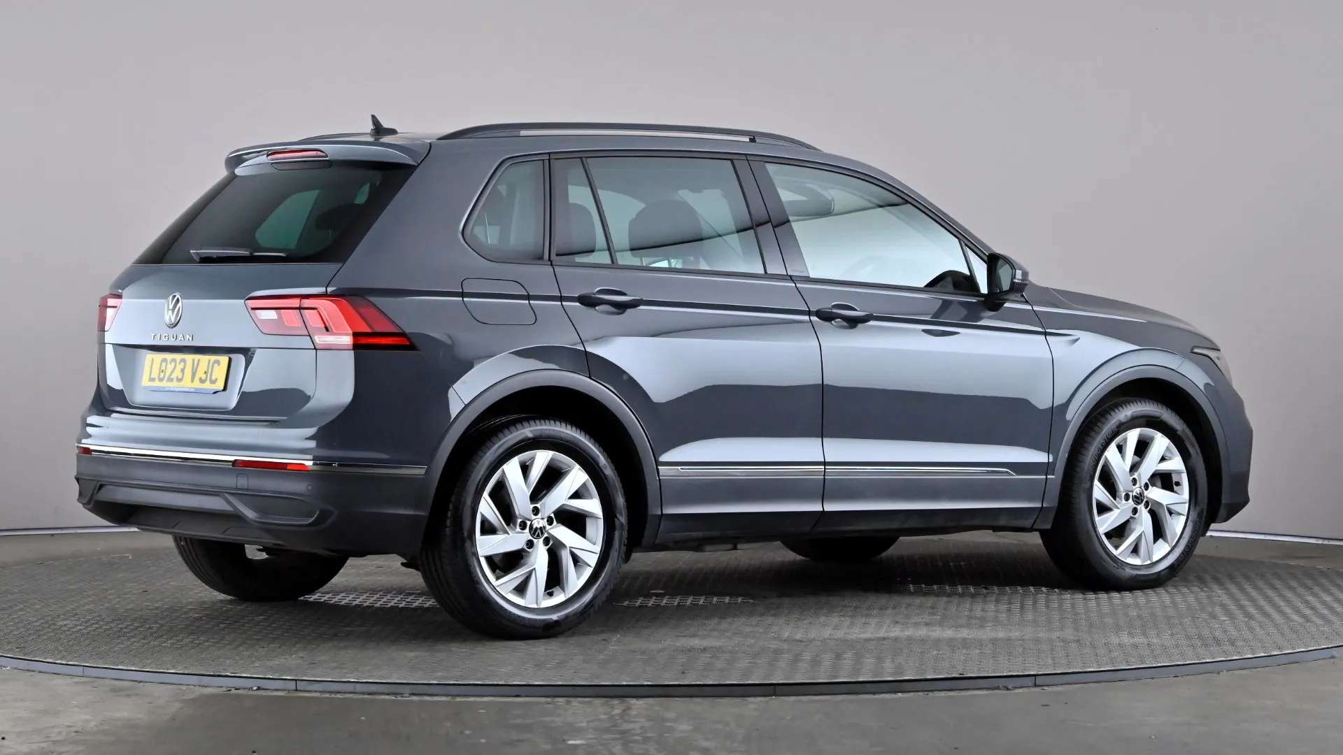 2023 VOLKSWAGEN TIGUAN 2023 VOLKSWAGEN TIGUAN
