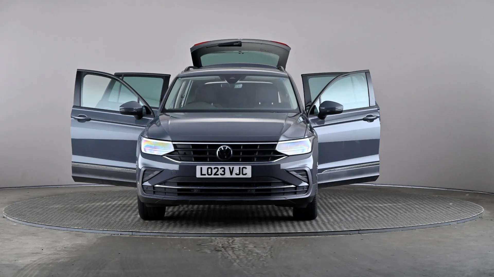 2023 VOLKSWAGEN TIGUAN 2023 VOLKSWAGEN TIGUAN