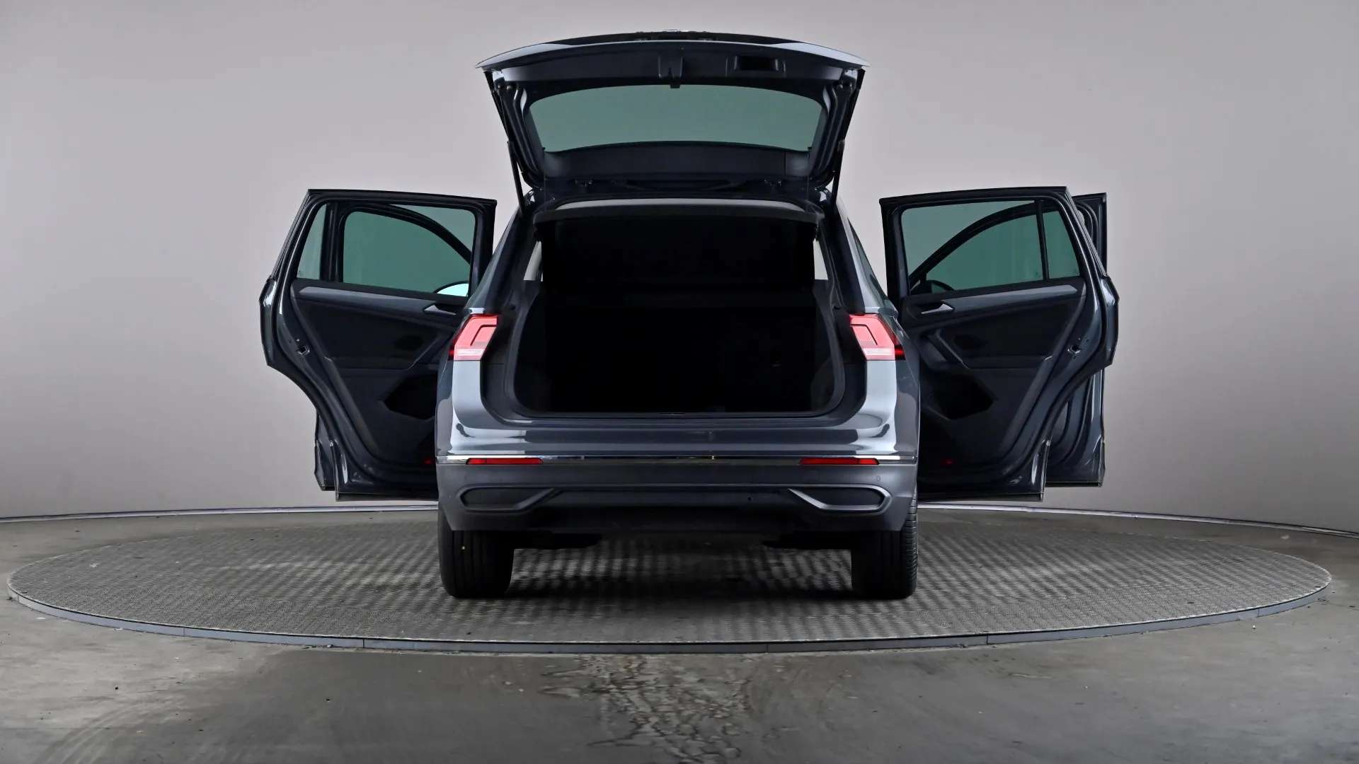 2023 VOLKSWAGEN TIGUAN 2023 VOLKSWAGEN TIGUAN