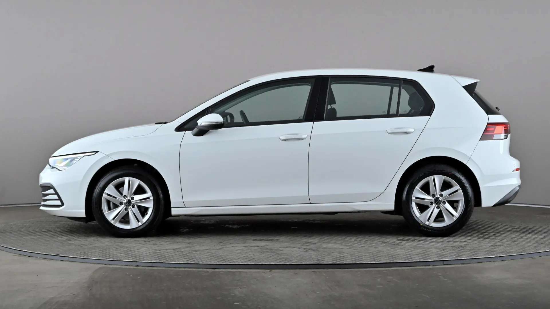 A 2023 VOLKSWAGEN GOLF 1.5 eTSI 150 Life DSG A 2023 VOLKSWAGEN GOLF 1.5 eTSI 150 Life DSG