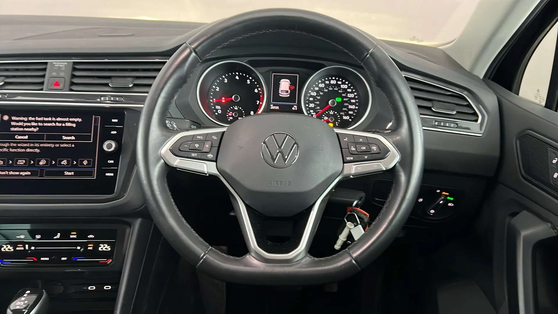 2021 VOLKSWAGEN TIGUAN 2021 VOLKSWAGEN TIGUAN