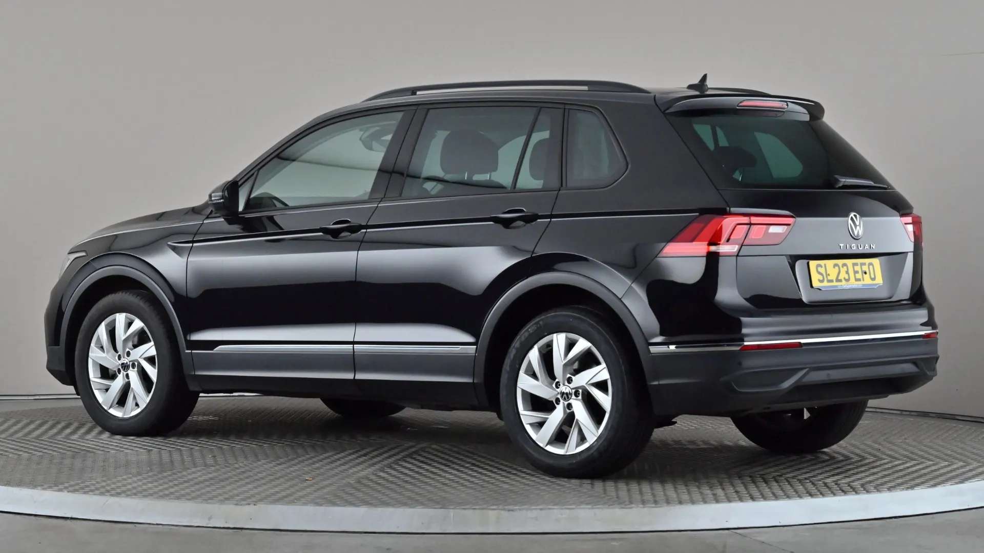 A 2023 VOLKSWAGEN TIGUAN 1.5 TSI 150 Life DSG A 2023 VOLKSWAGEN TIGUAN 1.5 TSI 150 Life DSG