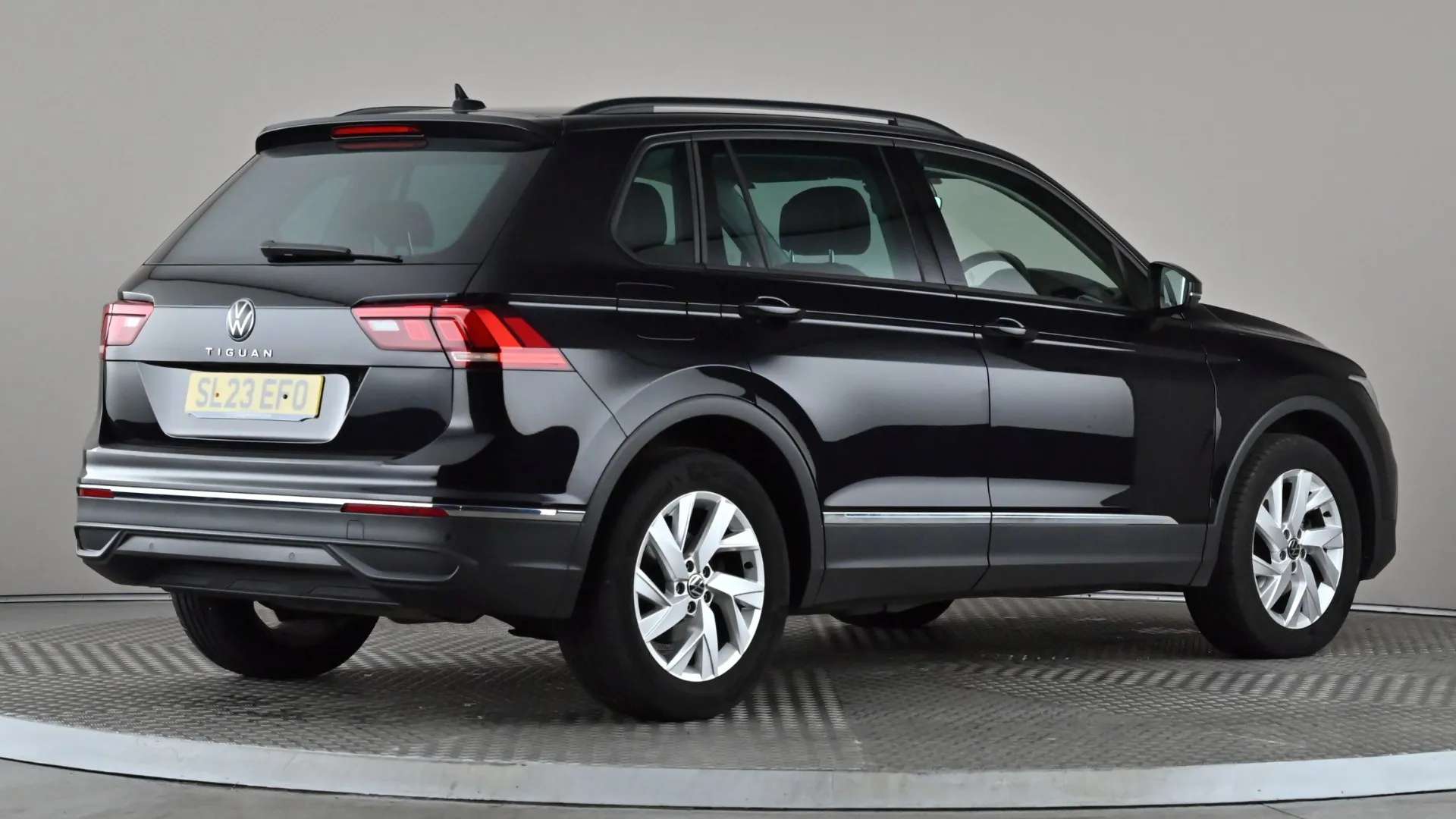 2023 VOLKSWAGEN TIGUAN 2023 VOLKSWAGEN TIGUAN