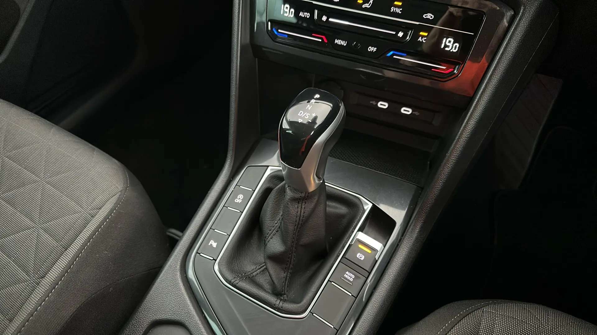 2023 VOLKSWAGEN TIGUAN 2023 VOLKSWAGEN TIGUAN