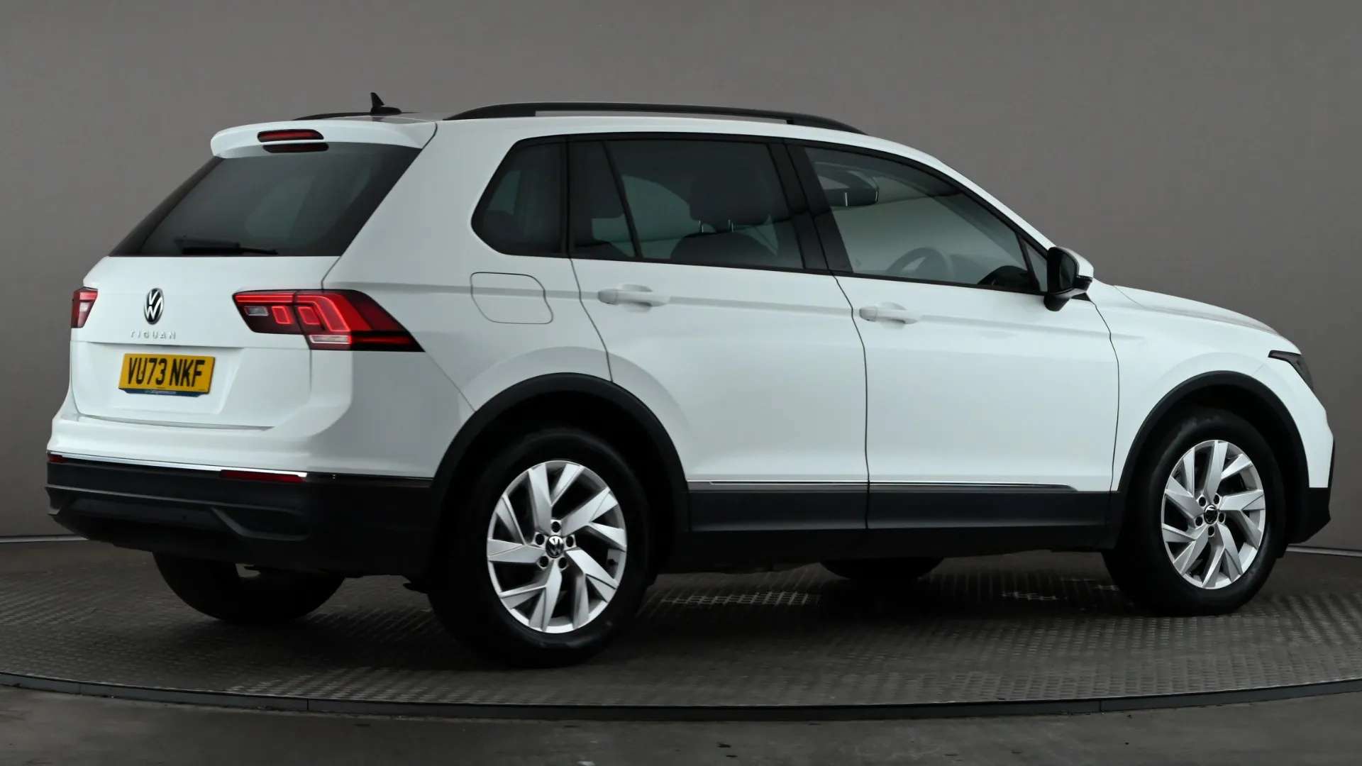 2023 VOLKSWAGEN TIGUAN 2023 VOLKSWAGEN TIGUAN