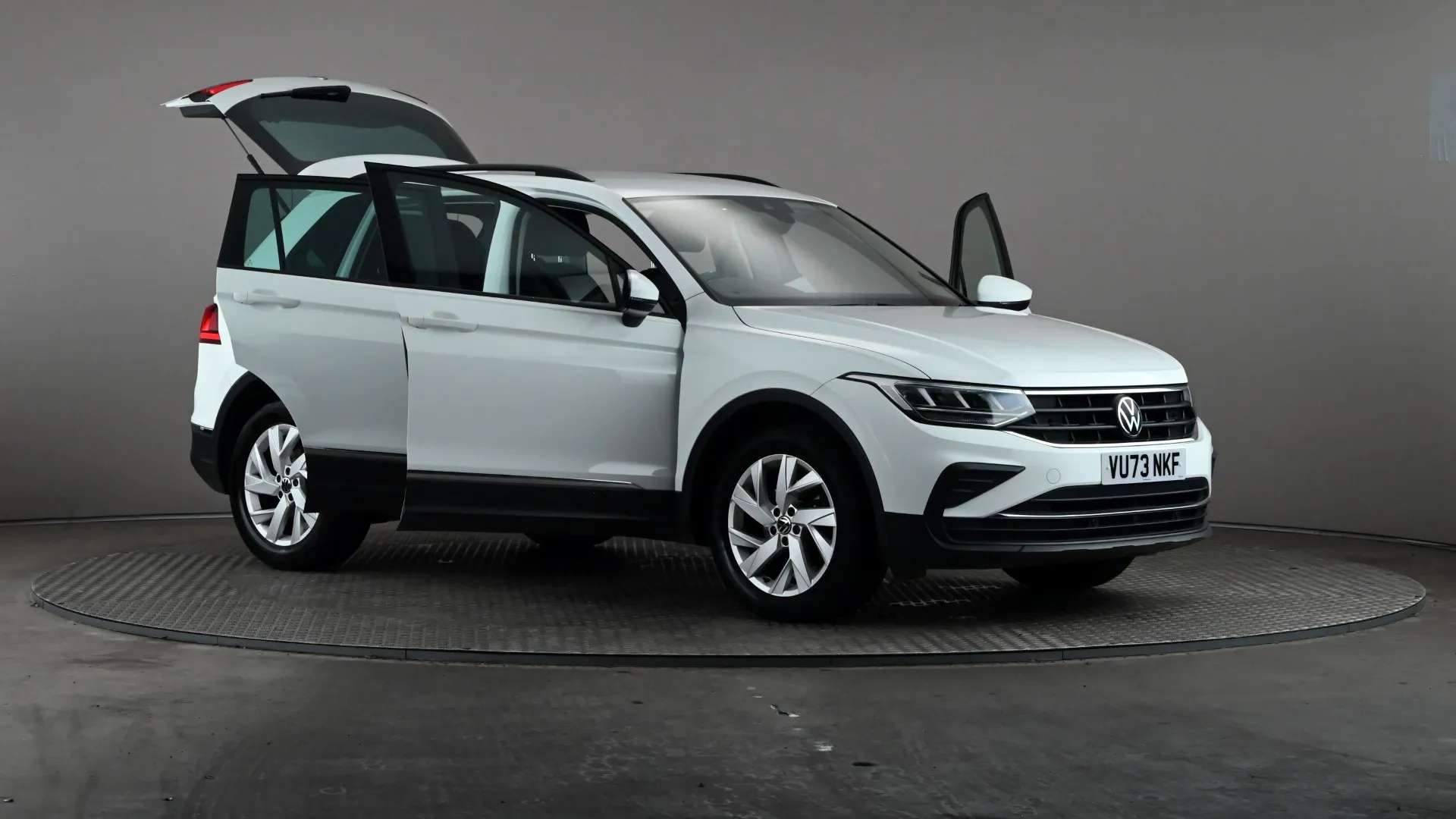 2023 VOLKSWAGEN TIGUAN 2023 VOLKSWAGEN TIGUAN