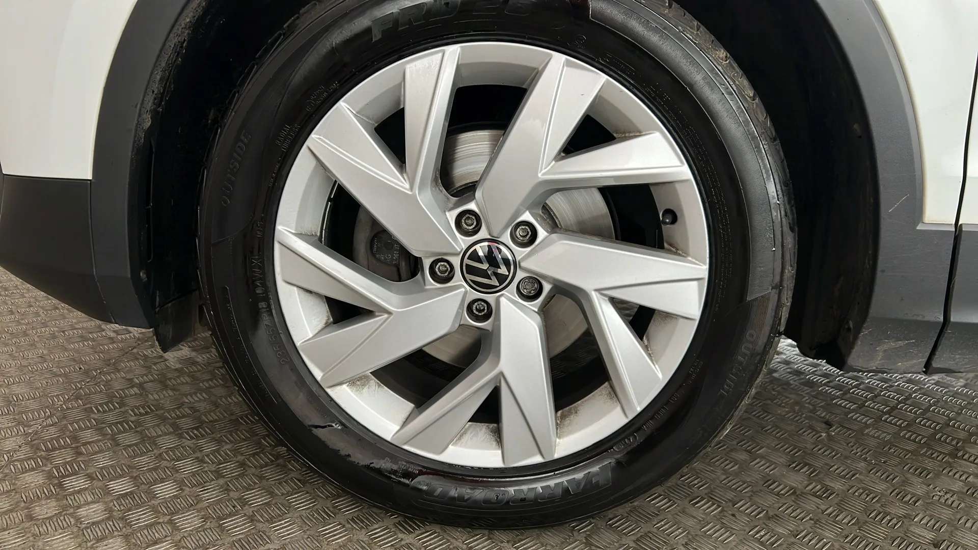 2023 VOLKSWAGEN TIGUAN 2023 VOLKSWAGEN TIGUAN