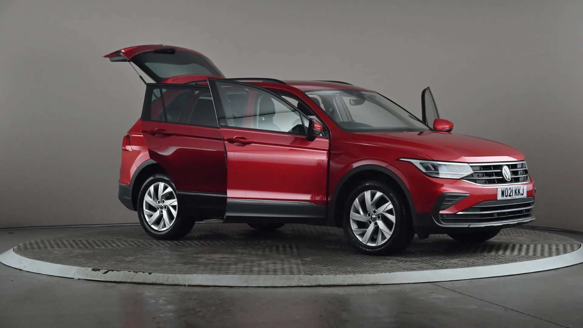 2021 VOLKSWAGEN TIGUAN 2021 VOLKSWAGEN TIGUAN