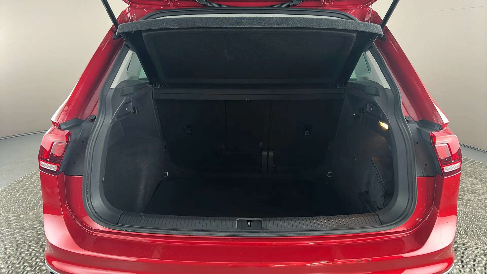 2021 VOLKSWAGEN TIGUAN 2021 VOLKSWAGEN TIGUAN